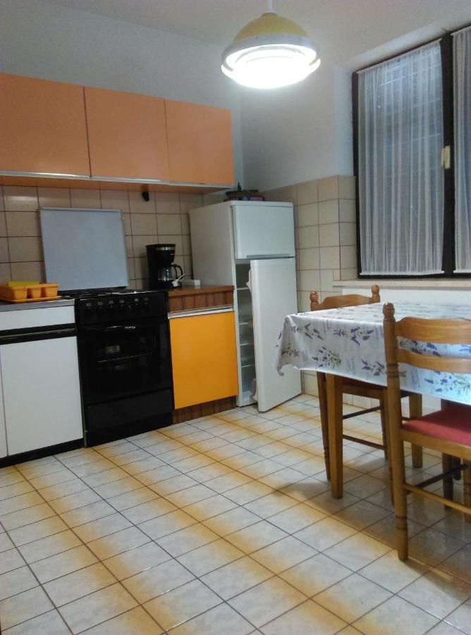 Apartmani Vrzic Башка Экстерьер фото