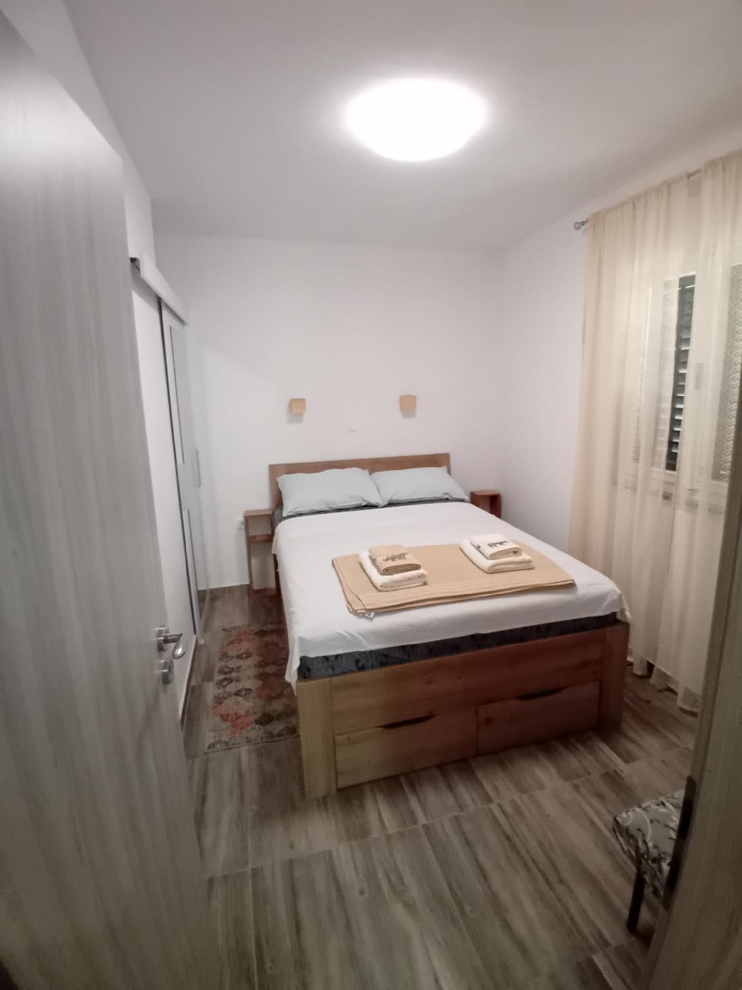 Apartmani Vrzic Башка Экстерьер фото